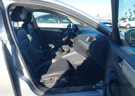 2013 Volkswagen Jetta 2.5L Se z USA, uszkodzony, nr VIN 3VWBP7AJ5DM385723